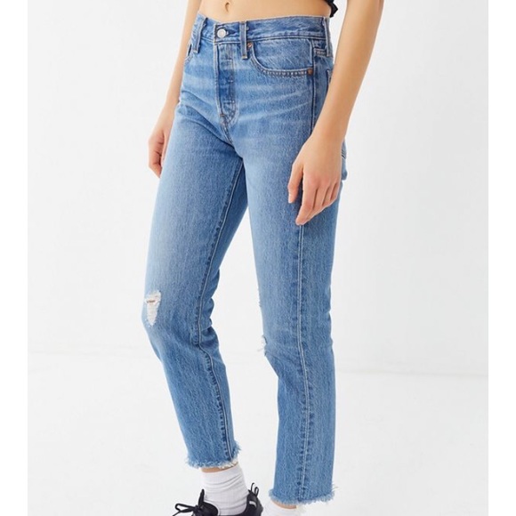 Levi’s 501 Wedgie High Waisted Jeans - Picture 3 of 5
